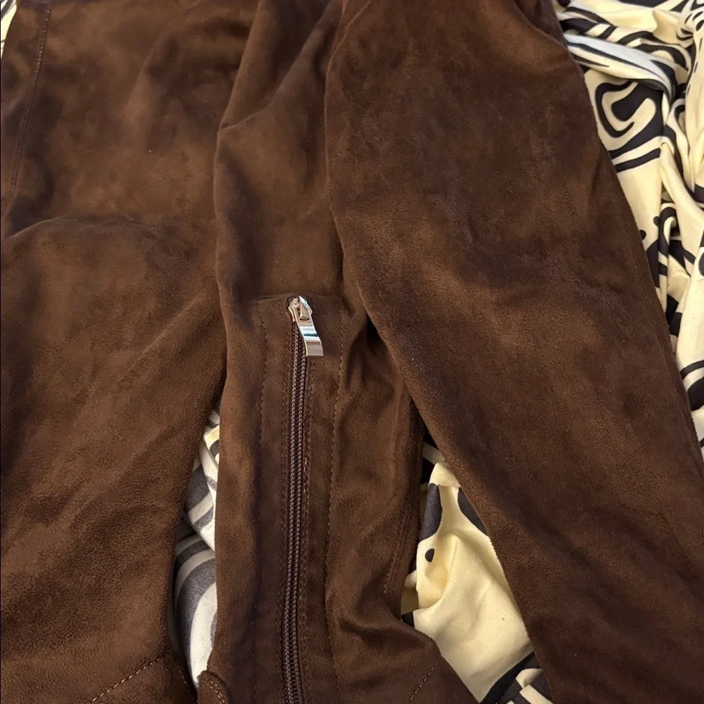 New- Elegant Brown Over-the-Knee Boots Dark Brown & Gold Zipper  Classic size 5